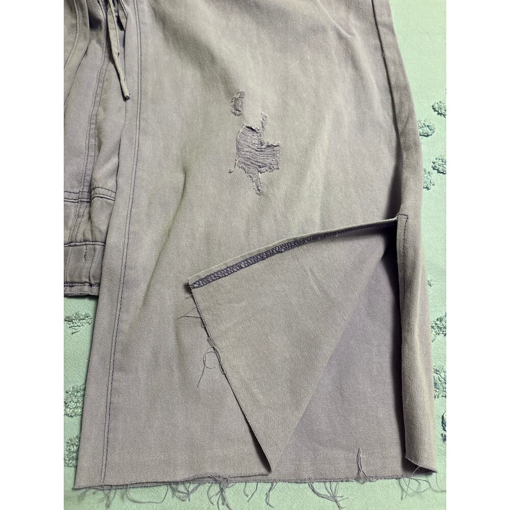 POL "Good Feels" Lavender Distressed Pants Sz Medium - Picture 5 of 6